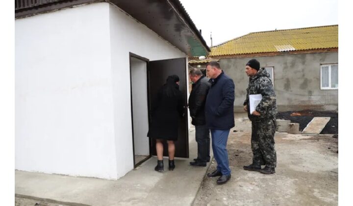 9 утепленных санузлов открыли в школах Кизлярского района