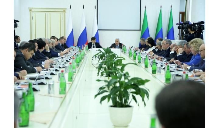 Достигнутые в Дагестане результаты в сфере образования высоко оценил Сергей Кравцов