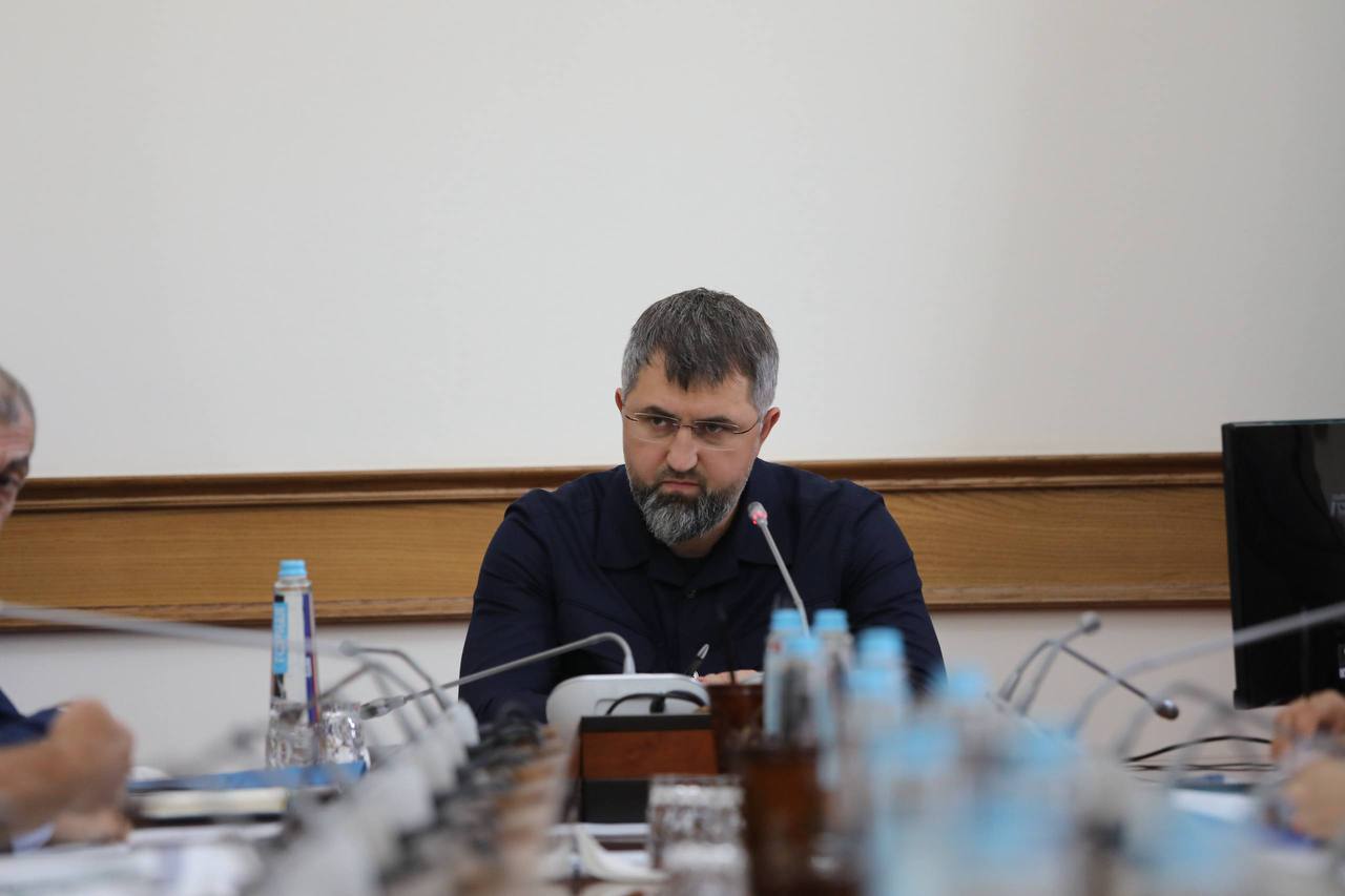 Магомед Рамазанов обсудил развитие системы обращения с ТКО в Дагестане