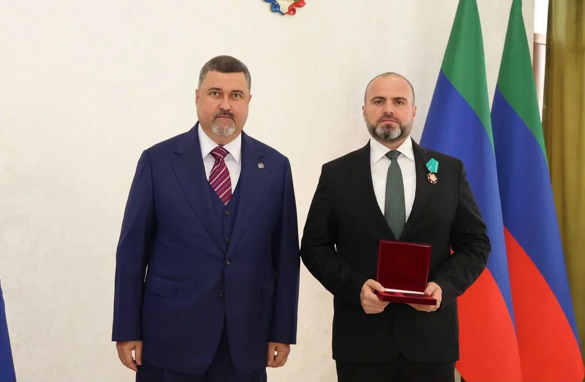 Руководитель Управления Росреестра по Дагестану награждён орденом Почёта III степени