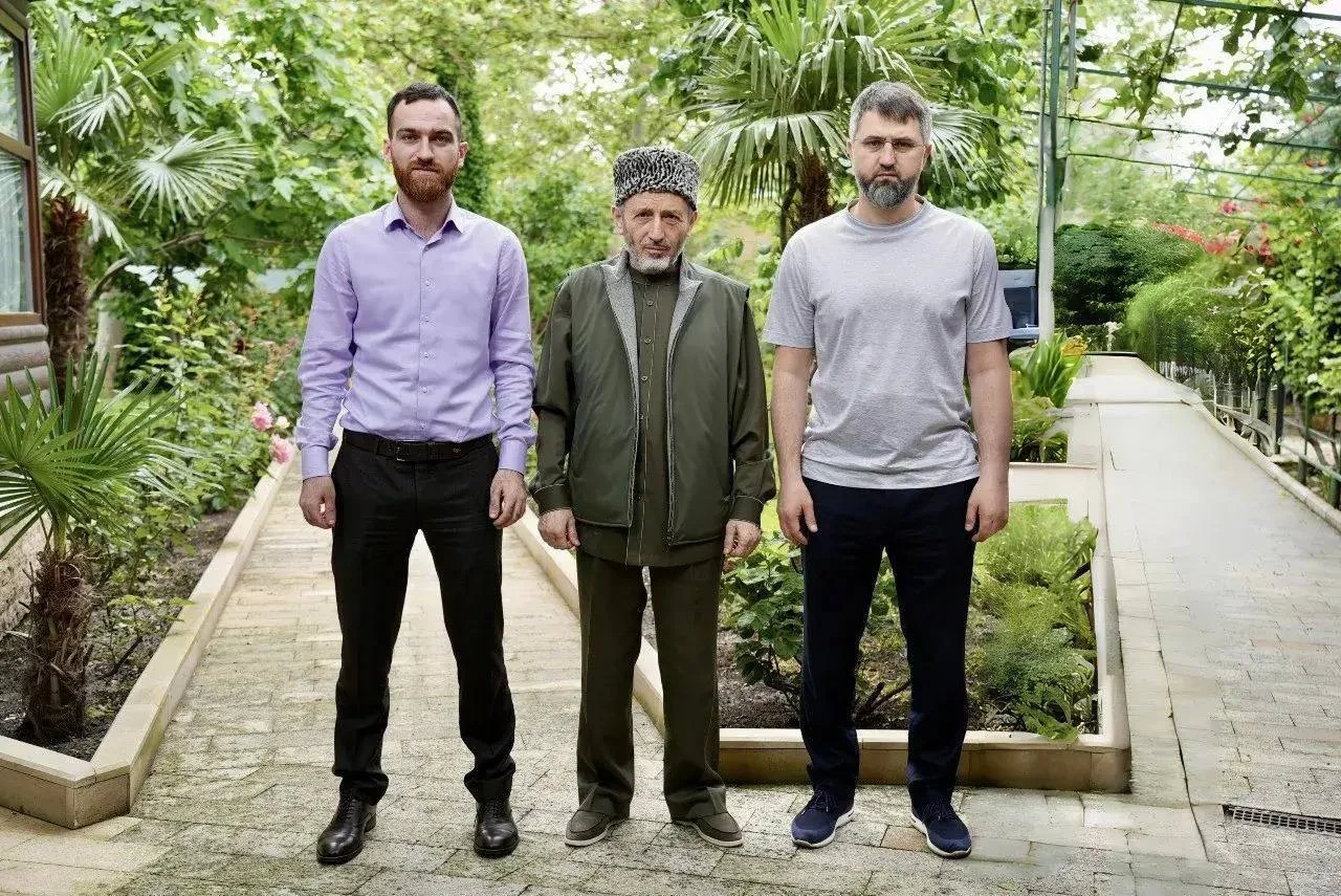 Магомед Рамазанов поздравил Муфтия Дагестана с днем рождения