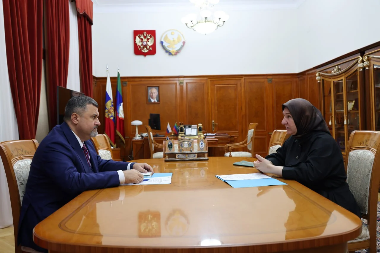 Фёдор Щукин провёл встречу с руководителем Комитета семей воинов Отечества РД Мехрибан Муслимовой