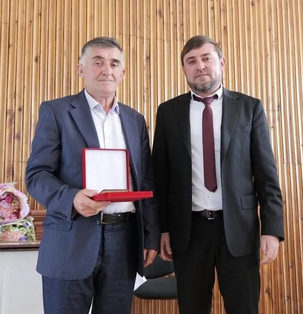 Пешекарвилин югъ къейдна