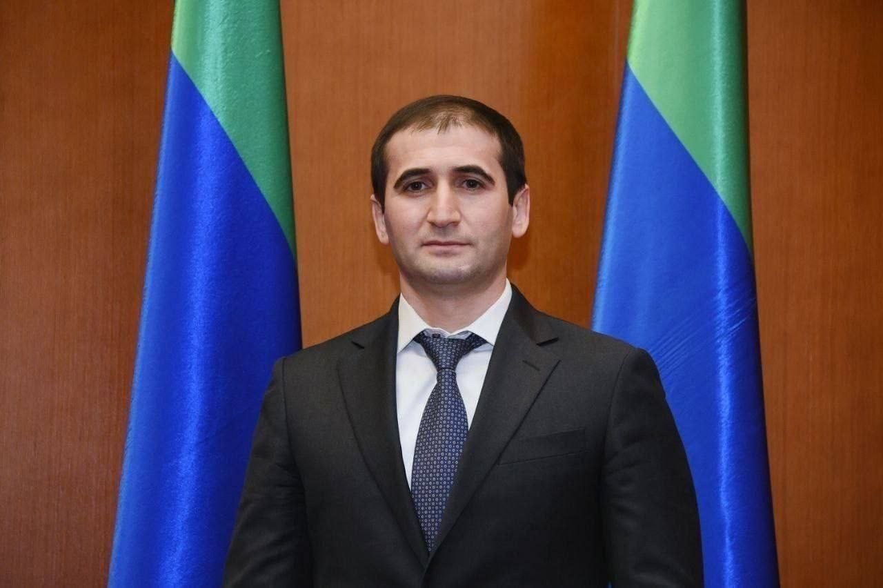Депутат Алияров поздравил дагестанцев с Днем единства народов республики