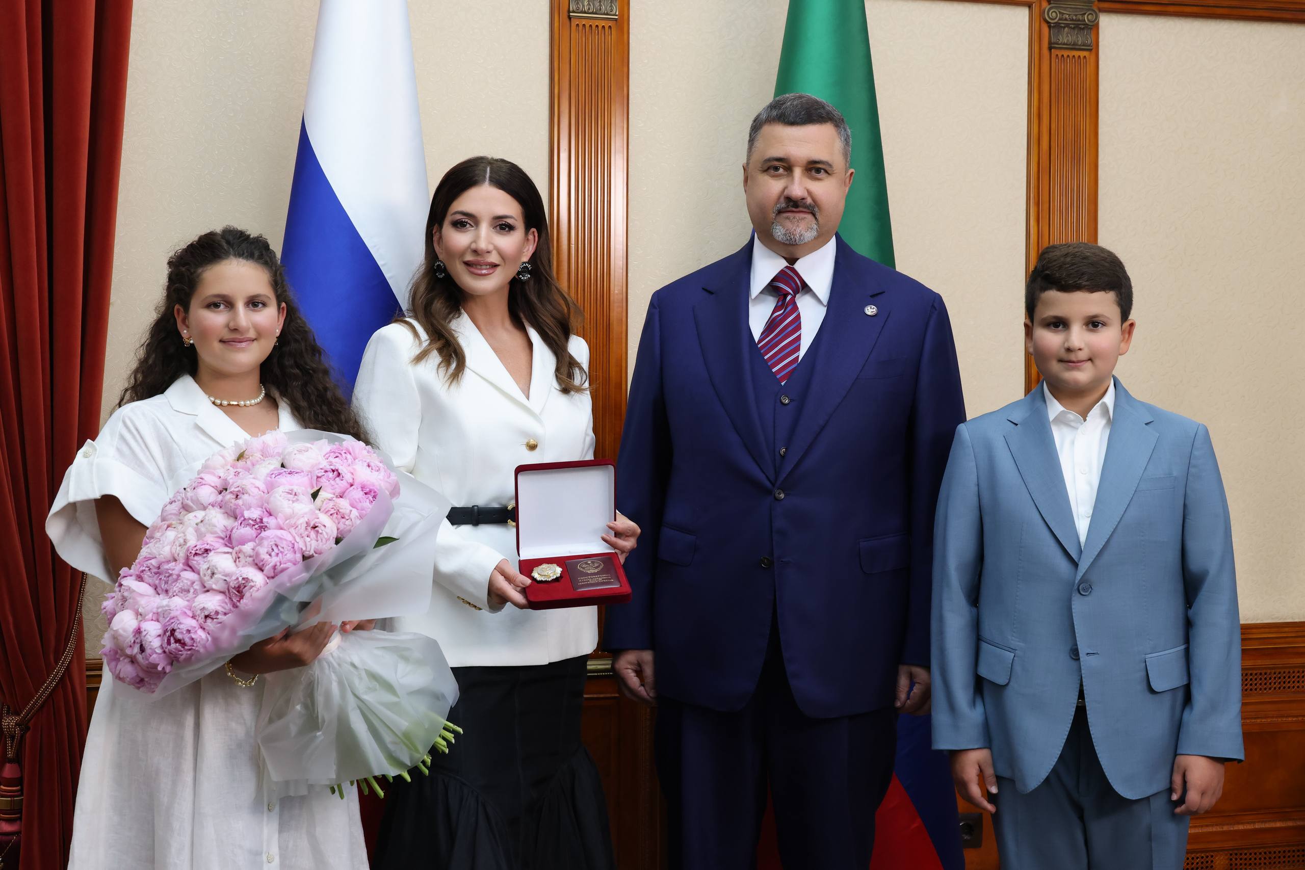 Фёдор Щукин выразил благодарность певице Жасмин и её родным