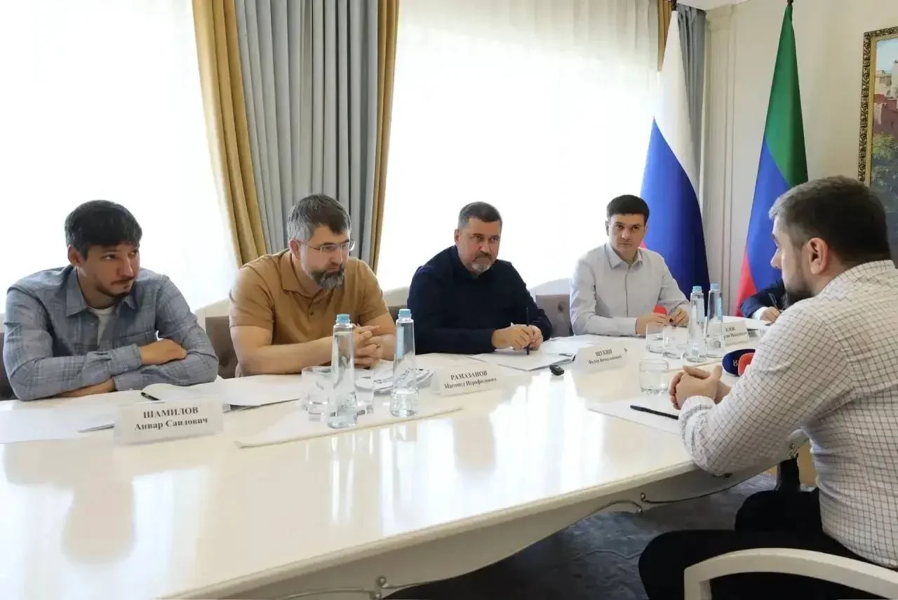 Щукин провел четвёртую встречу с участниками «Команды Дагестана»