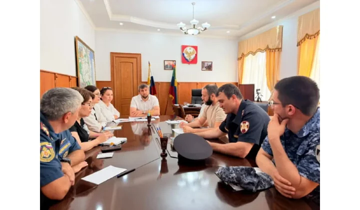 В Дагестане представители Росгвардии приняли участие в межведомственном совещании по вопросам подготовки к выборам