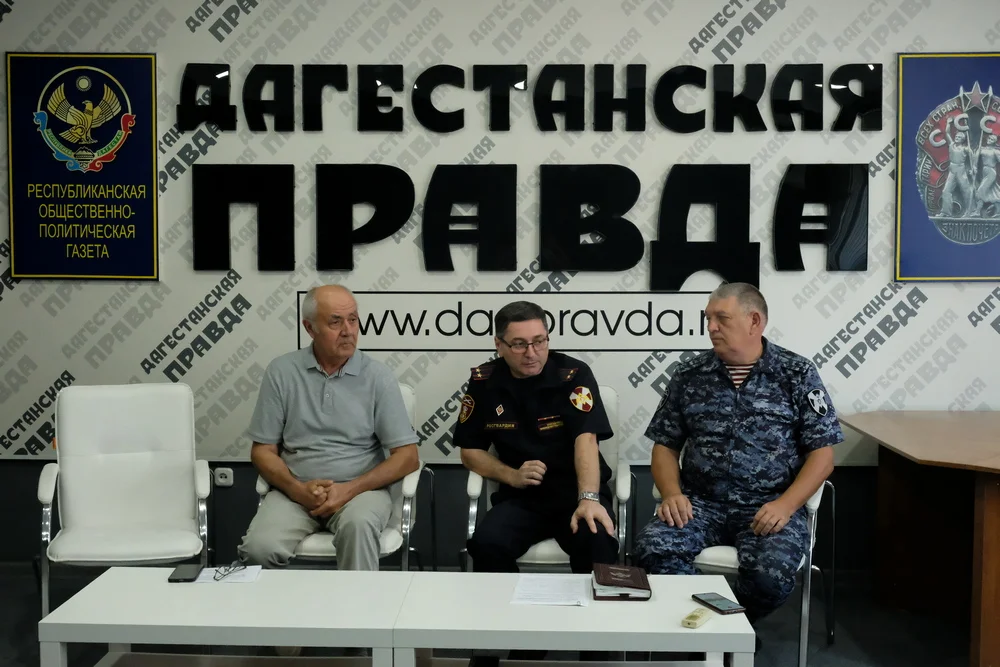 В Дагестане с участием представителя Росгвардии прошел брифинг, посвященный антитеррористической защищенности школ региона