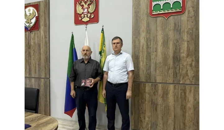 В Сулейман-Стальском районе передали госнаграды семьям погибших военнослужащих