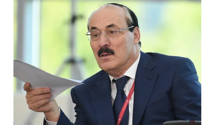 Фёдор Щукин поздравил бывшего главу Дагестана Рамазана Абдулатипова с 80-летием