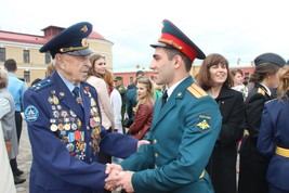 Дагестанцы в Санкт-Петербурге получили офицерские звания и дипломы о высшем образовании