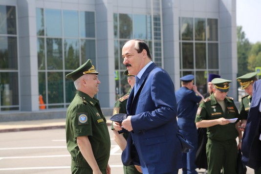 Рамазан Абдулатипов принял участие в церемонии открытия Армейских международных Игр 2017