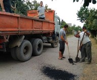 В Магарамкентском районе продолжаются работы по благоустройству территорий населенных пунктов