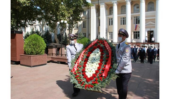 В Махачкале прошла акция, посвященная Дню солидарности в борьбе с терроризмом