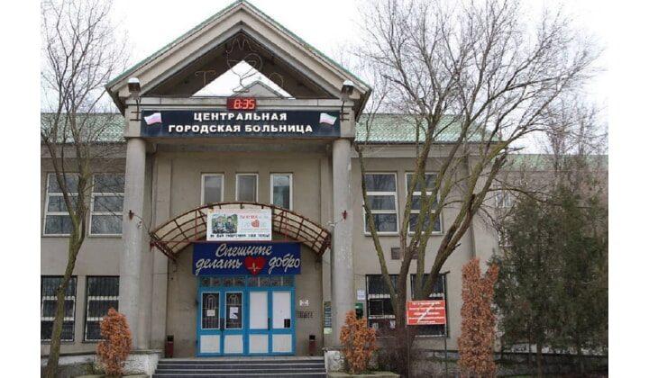 В больницу Кизляра госпитализировано 73 больных пневмонией и коронавирусом