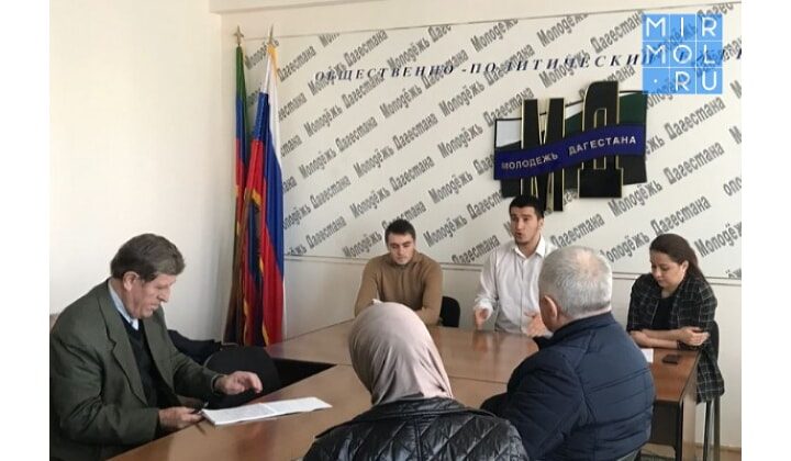 Образовательные курсы «Фабрика предпринимательства» проходят в Дагестане
