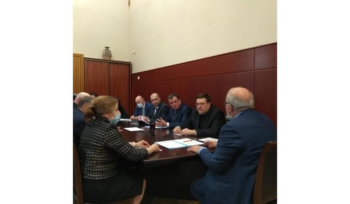 Обсуждены вопросы, касающиеся программы переселения из ветхого и аварийного жилья в Махачкале