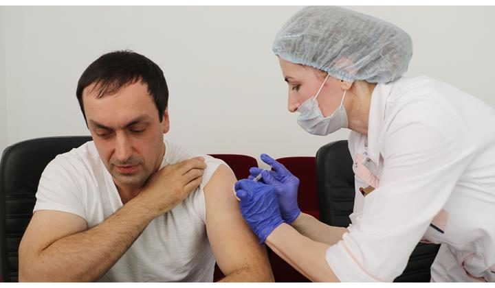 В Кайтагском районе продолжается массовая вакцинация населения от COVID-19