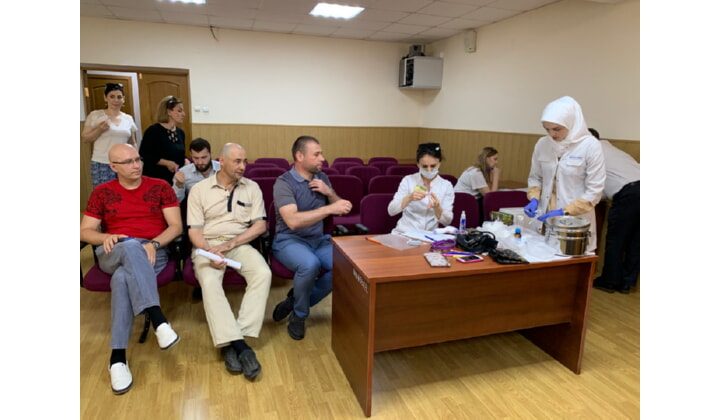 Сотрудники службы государственной регистрации, кадастра и картографии по РД вакцинировались