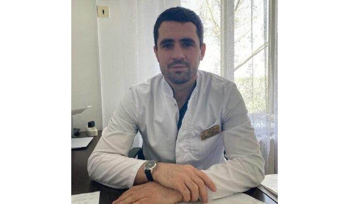 В Кизляре молодой специалист Сайфулла Магомедов работал в «красной зоне» и переболел ковид