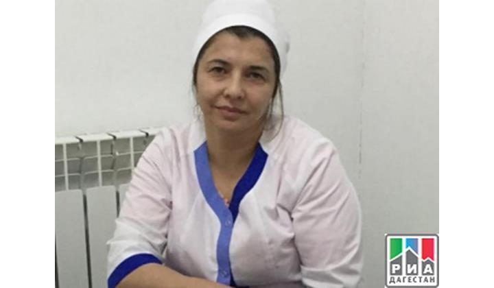 Акушер родильного отделения Новолакской ЦРБ Гульнара Магомедова обратилась к землякам с призывом пройти вакцинацию