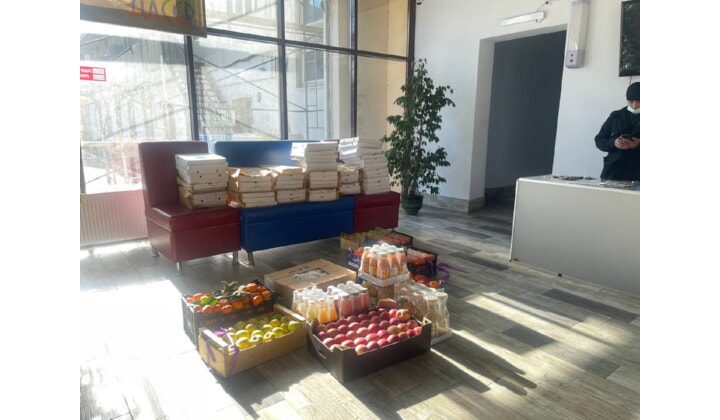 Депутаты-единороссы Махачкалы поддержали акцию по доставке продуктов питания медработникам «красных зон»