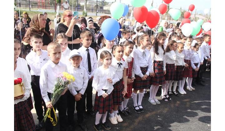 9 отремонтированных школ в Буйнакском районе открыли свои двери
