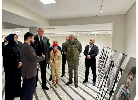 В Дагестане продолжают реализацию проекта «Дети Героев»