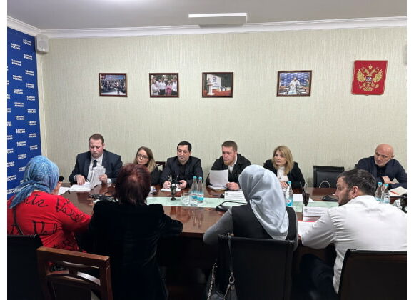 В День приема участников СВО по жилищным и земельным вопросам в приемные «Единой России» обратились более 130 дагестанцев