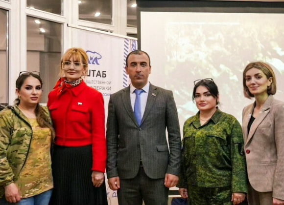 Дагестанские парламентарии поздравили медсестер-участниц СВО с профессиональным праздником