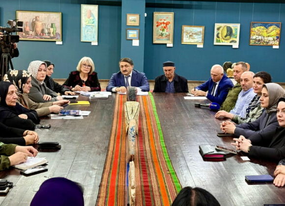 В Дагестане при поддержке депутата Джамаладина Гасанова стартует проект «Истоки героизма» для увековечивания памяти защитников Отечества