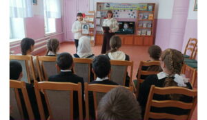 Книжные выставки «Блокадный Ленинград» и «Память о блокаде в камне и стихах» открыты в Кизляре