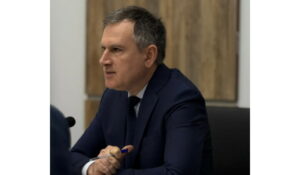 Глава Сулейман-Стальского района Саид Темирханов провел расширенное заседание призывной комиссии