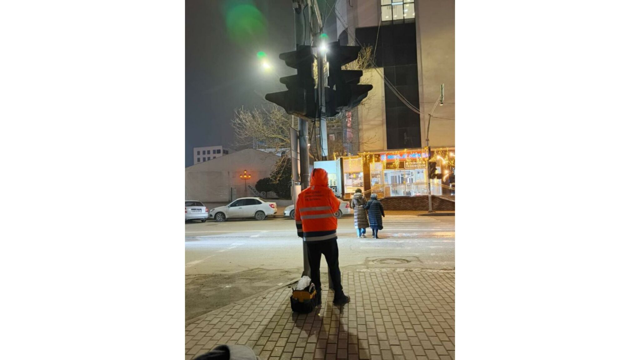 В Махачкале устранили сбой светофора благодаря обращению в соцсетях