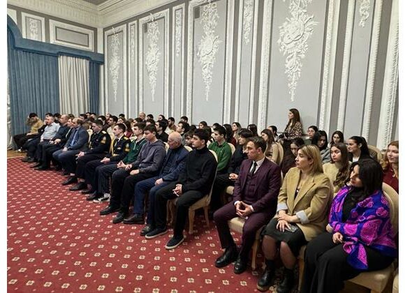 ФЛНКА проведёт встречу с молодежью в Москве