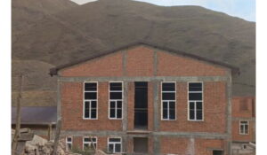 В селе Ашар Курахского района продолжается строительство новой школы на 120 мест