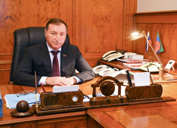 Поздравление Председателя Народного Собрания РД З.А. Аскендерова с Днем работника культуры