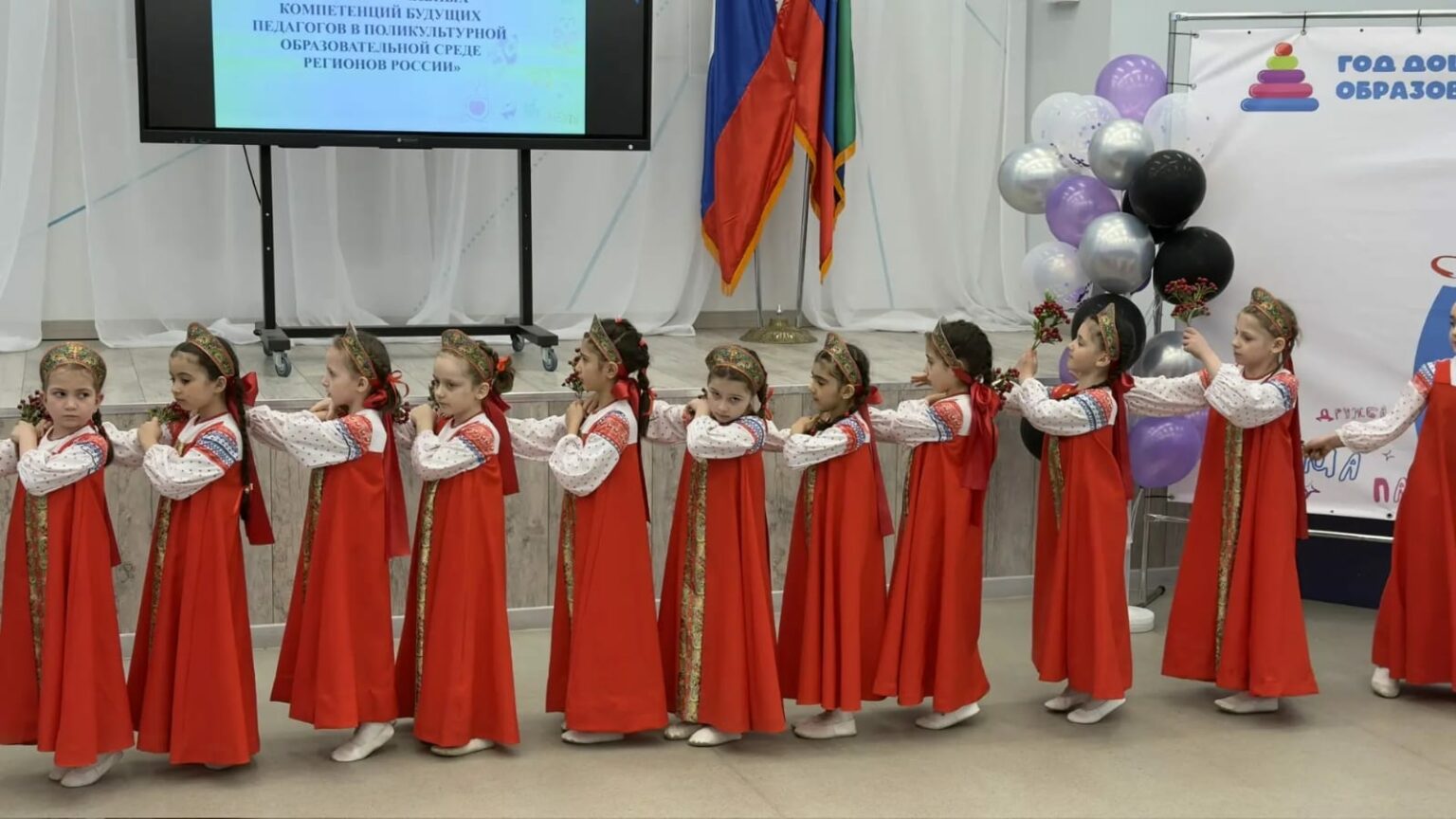 В ДГПУ им. Р. Гамзатова обсудили подготовку педагогов для работы в многонациональных регионах России