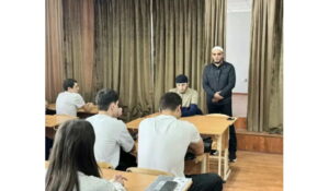 В колледже ДГПУ прошла встреча с богословами