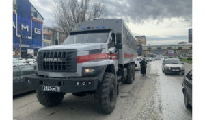 В Махачкале росгвардейцы обеспечили безопасную эвакуацию жителей из-за возникшей угрозы обрушения дома