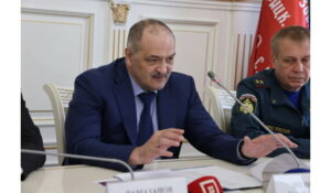 Регионы России продолжают направлять помощь Дагестану