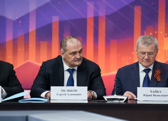 Сергей Меликов доложил Михаилу Мишустину о ликвидации последствий ЧС в Дагестане