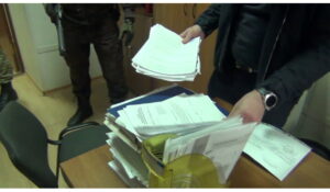 УФСБ России по РД пресечена деятельность должностного лица, совершившего мошенничество с использованием своего служебного положения