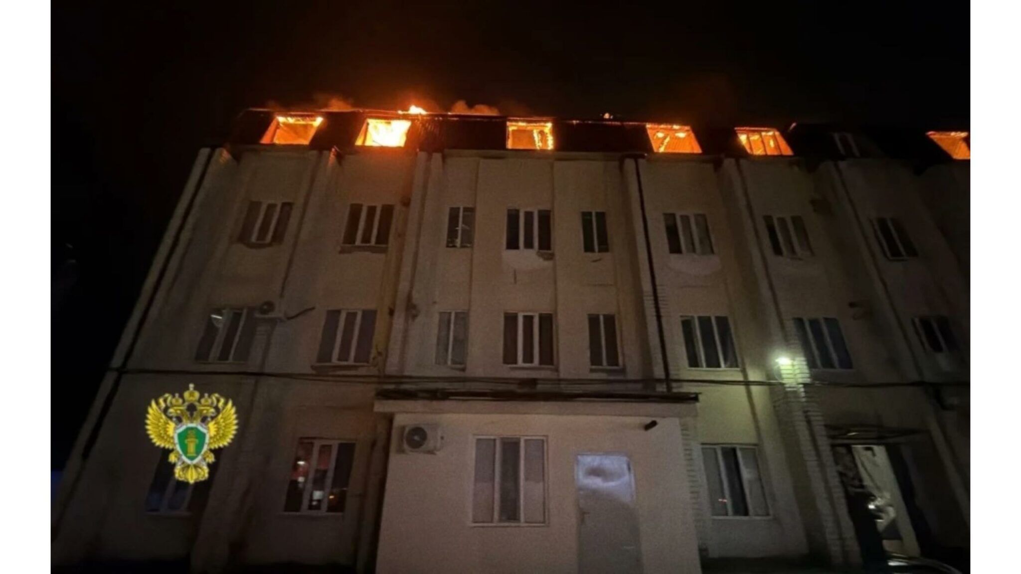В Хасавюрте огнеборцы потушили возгорание мансарды
