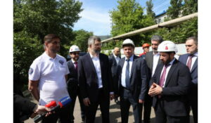 Петр Конюшенко и Магомед Рамазанов осмотрели состояние подстанции «Новая» в Махачкале