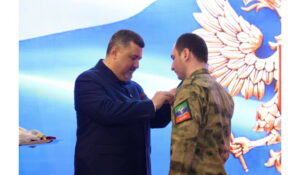 За мужество и верность долгу: сегодня награды из рук врио главы Дагестана Фёдора Щукина получили военнослужащие