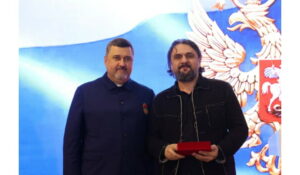 Фёдор Щукин наградил работников культуры Дагестана