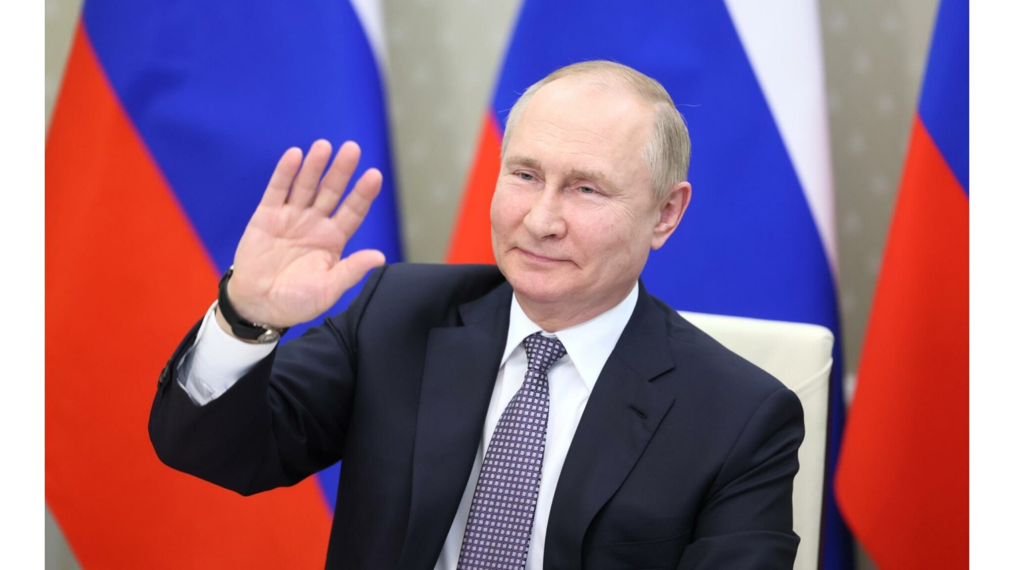 Путин передал привет депутату РД, воюющему в зоне СВО