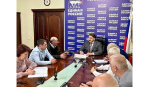Вопросы газификации, восстановления жилья, пострадавшего от паводка, и увековечения памяти героев СВО