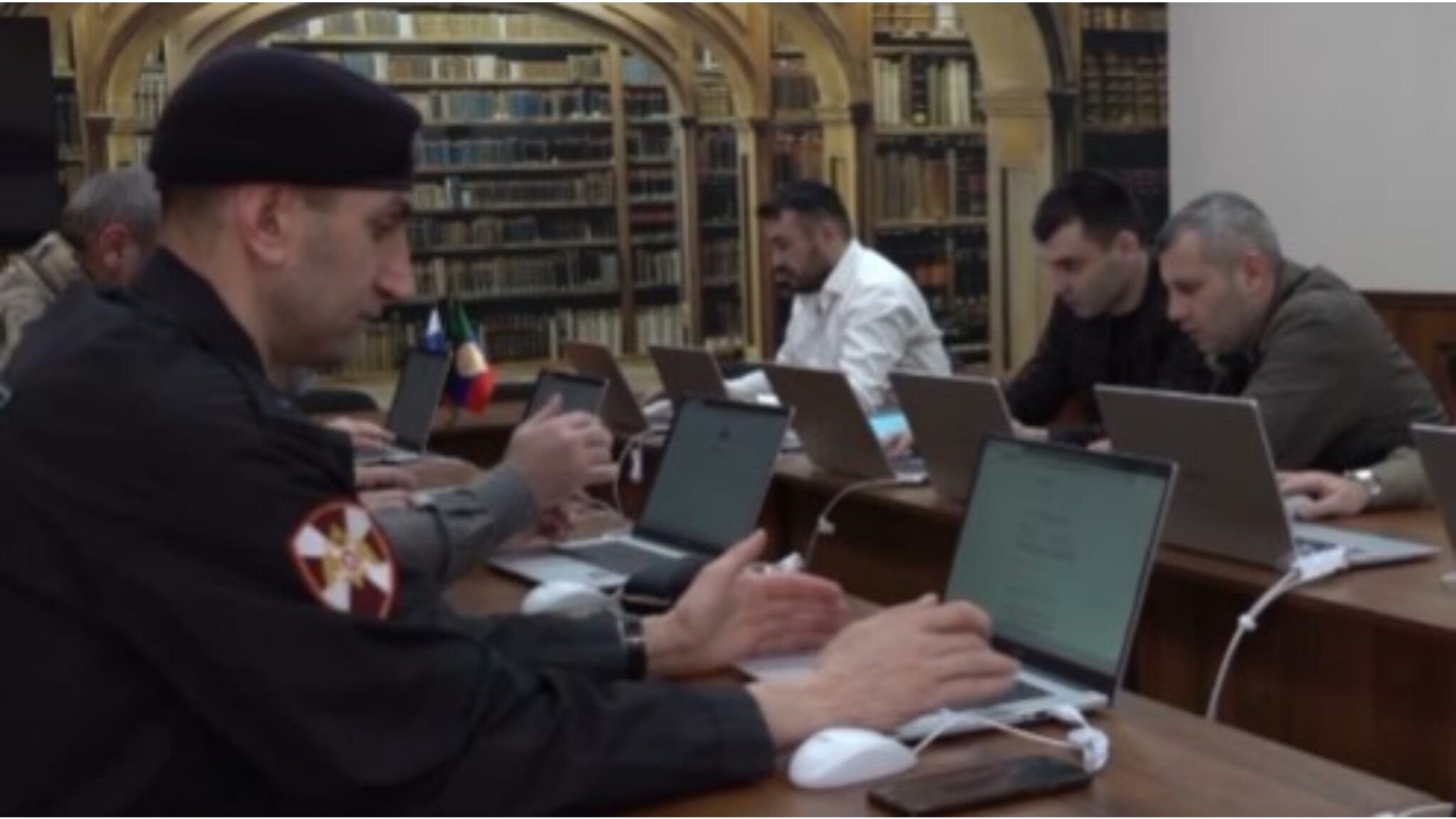 В РД участники СВО проходят курс обучения в рамках программы «Доблесть гор»